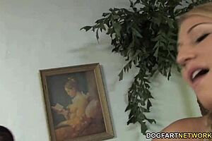 teen amateur gets jizzed on tits