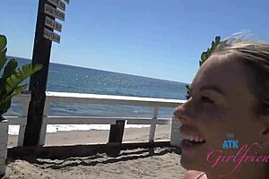 Holiday Group Bang With Summer Vixen: POV Pussy Licking Vs Hard Fucking