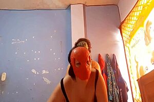 Wow, I fuck my big-assed stepmom's pussy and ass during carnival!