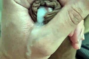 big penis cumming, wanna taste it?