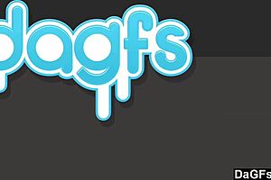 i'm dancing hot for you with my shaved body