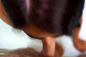 Thai Girlfriend's Messy Creampie