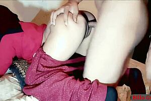 Hot hijab-clad desi Muslim girl gets into some action