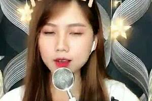 em gái xinh xắn livestream trên uplive webcam asian blowjob sexy korean