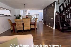 Enorme bite baise ma chatte sur le plan de travail et visage rempli de sperme