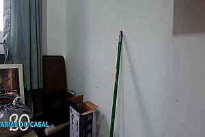 Safada Cumming On Cock In Group Action