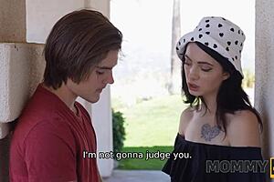 mommy4k shows mommy craving young 18+ shaved bodies