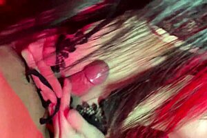 lazycatdoll asks if guest is satisfied with service 😊