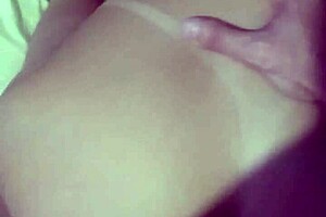 Peguei As Duas Novinhas Do Tinder E Fodi O Cuzinho Delas Com Meu Pau Grande