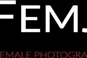 tattooed babe strips and shows her natural tits and pussy