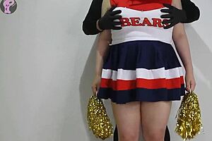 In cheerleader costume, she experiences a massive squirt for the second time.