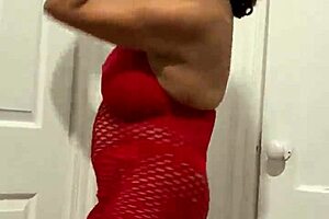 Anna Maria Mature Latina Shows Big Tits and Ass