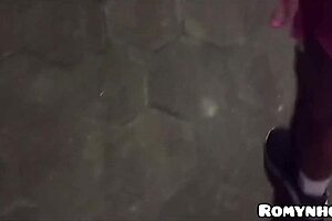 Well-endowed guy picks up Rio stranger for bareback anal and creampie 😏