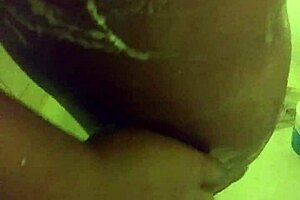 Mzkiwi Tries Anal For The 1st Time