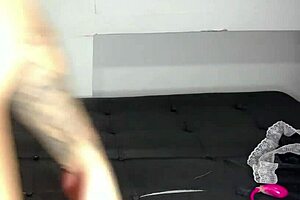 Taboo threesome with latina and big ass 😈