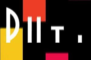 सड़क पर मस्ती