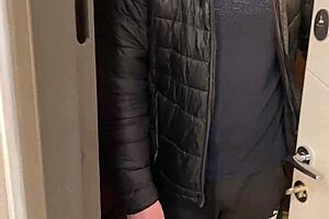 My Girlfriends Busty Mom Shows Me Raw Fucking Skills in Russian Amateur Chat