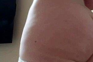 emilylynne eats panties and licks big ass