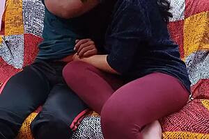 मैं यकीन नहीं कर सकता, रूफटॉप पर पड़ोसी की स्टनिंग वाइफ को सेड्यूस किया। उसके बड़े गैंड को रफ क्रीमपाई मिला!