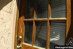 Jodi Taylor gets nailed by Alex Legend in the backyard