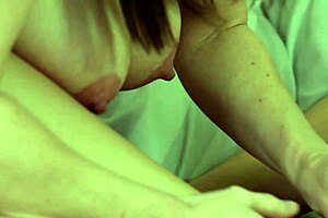 The mature cougar dives into the hot girl's wet pussy