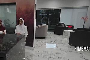 jealous wives in hijab take turns sucking in wild contest