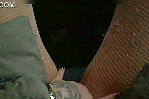 Peruvian Pornstar Provokes Uber Driver For Outdoor Pussy Play