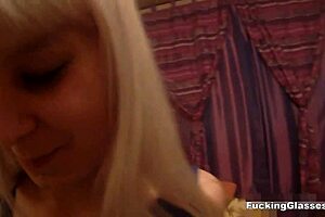 Kira Teen Fucks Snowboard Newbie Hard