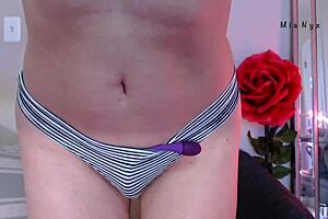 teasing my tight naked body and trimmed bush in live camshow