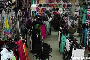 Jade Amber Blows LP Officer's Huge Cock!