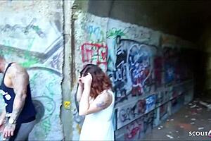 Deutsche Bbw Urlauberin In Berlin Von 2 Typen Im Park Gefickt