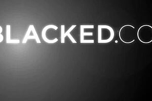 Blonde Chloe Scott rides Mandingo hard