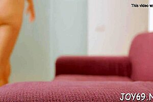 Teen stretches tight pussy