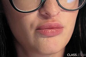 Sexy Young 18+ Lesbians Intense Orgasms From Pussy Licking And Fingering