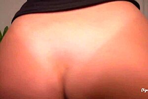 Incredible invitation to fuck my friend's girlfriend and she accepts