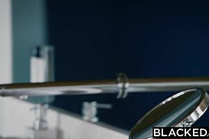 Blacked Alexa Grace Fucks Biggest Bbc In The World