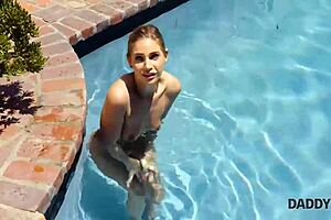 Daddy4k Chica Tricks Boyfriend with Padrastro by the Outdoor Pool