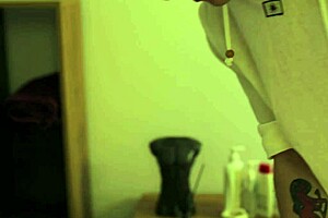 masseur seduces muscular babe with ball licking and bareback fuck