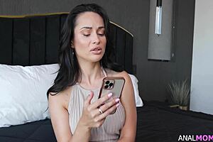 Crystal rush tries alternative sex with deepthroat and doggystyle