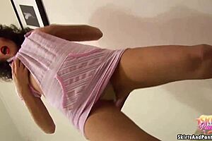 im your tomgirl neighbor in tight jeans