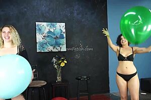 Behind the scenes fetish model promo