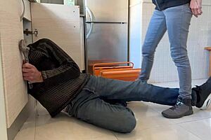 Hot wife intensely sucks plumber's monster cock in kitchen