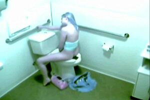 Blonde Teen Masturbating in Bath Spied On