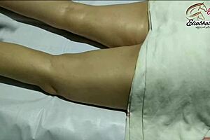 indian lady gets full body massage close up in homemade amateurs video