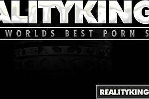 Realitykings round and brown with damon dice and peyton rain doing booty work 😍