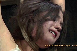 Wretchen's pussy gets delighted with rough blowjob and fucking! 😈