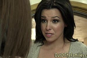 hot stepmom enjoys anal sex and blowjob in reality 😈