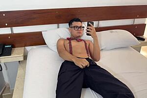 I Fuck My Shy Best Friend With Small Tits And Latina Ass