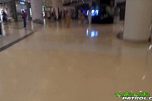 Thai Asian Girl Picked Up for a Quick Big Cock Fuck