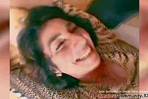 MILF PICK-UP TURNS INTO INTENSE THREESOME LICKING